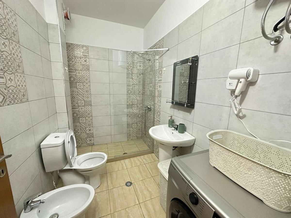 Trea Accomodations - Despacito Port Side Vlorë 外观 照片